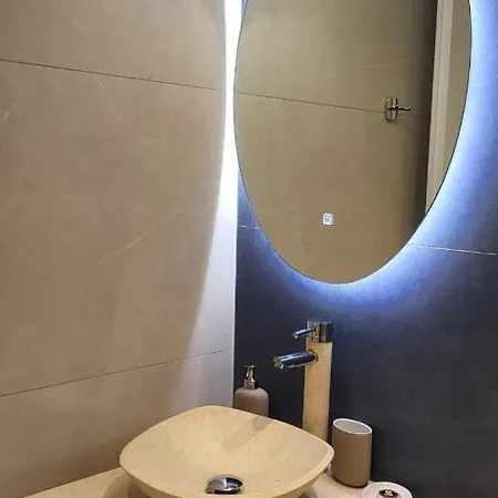 Urban Elegance Retreat In Palaio Faliro Apartment Athens