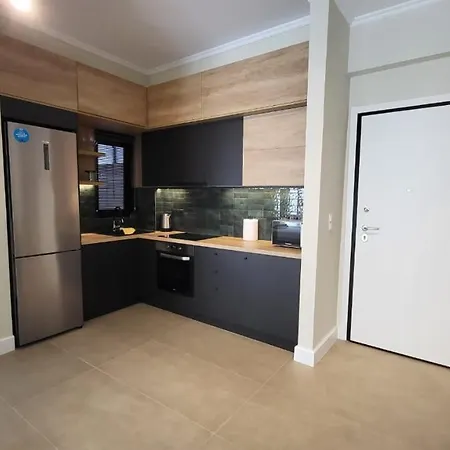 Urban Elegance Retreat In Palaio Faliro Athens